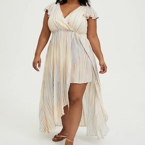 Torrid Crinkled Gauze Walk-Through Romper Size 2 NWT